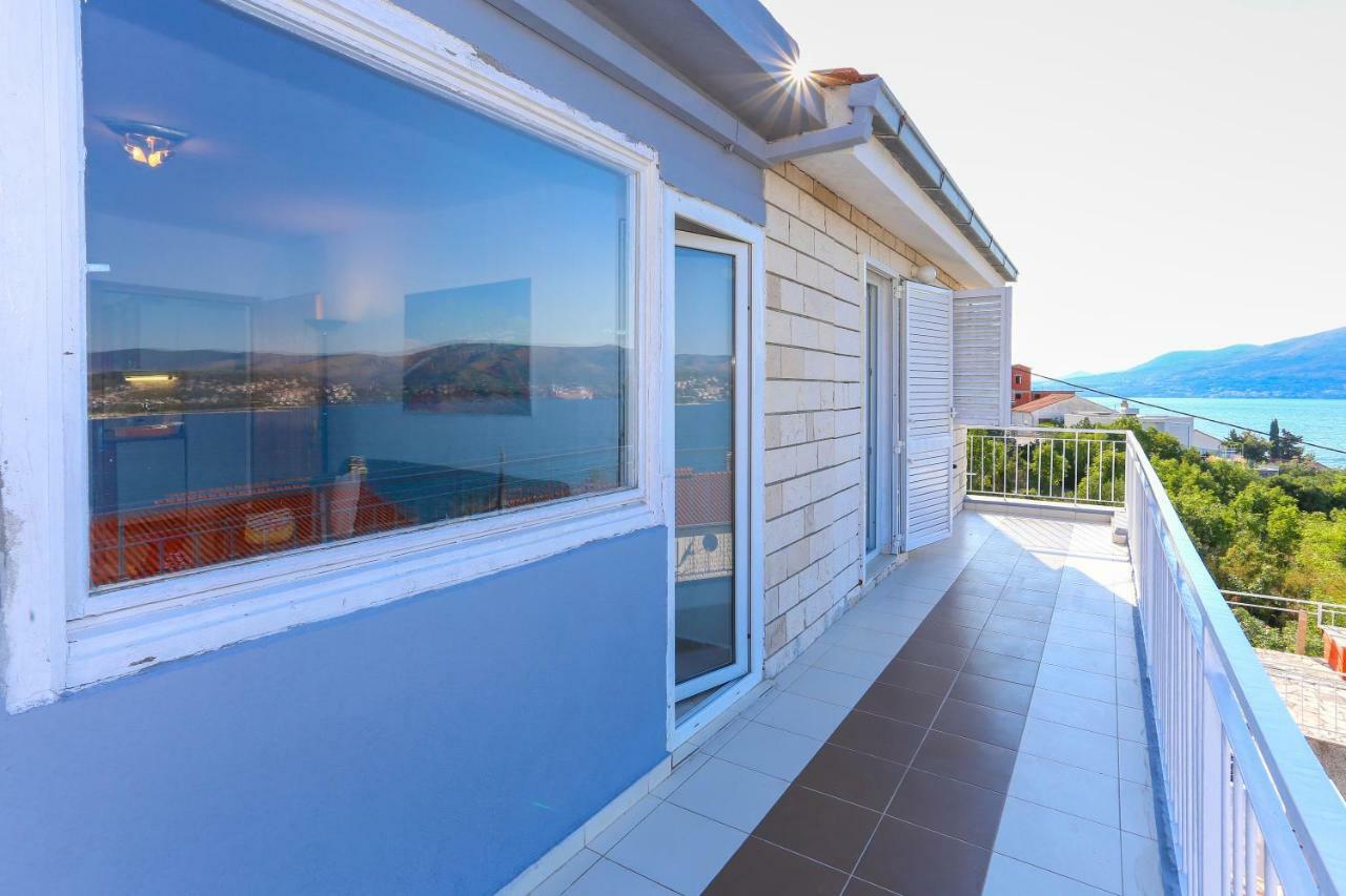 Villa Uno Trogir Exterior foto